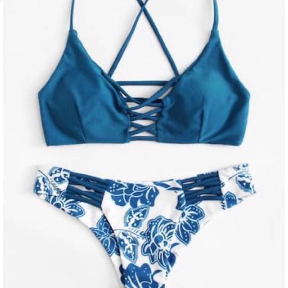 Medium Bikini Set
